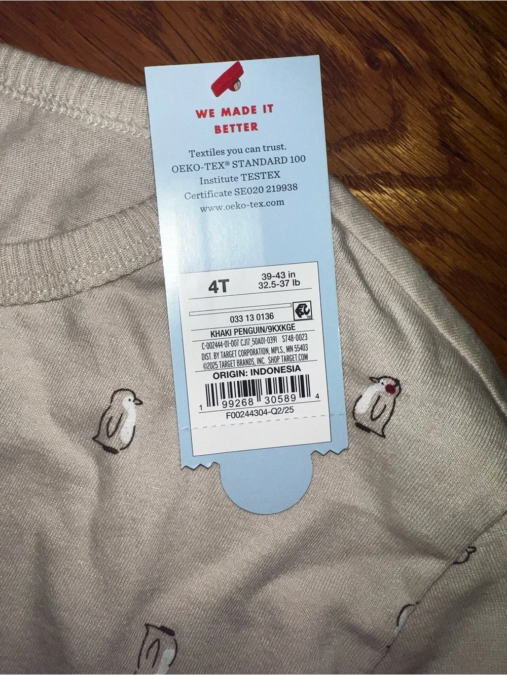 Cat & Jack Long-Sleeve Tee with Tiny Penguins - 4T - NWT